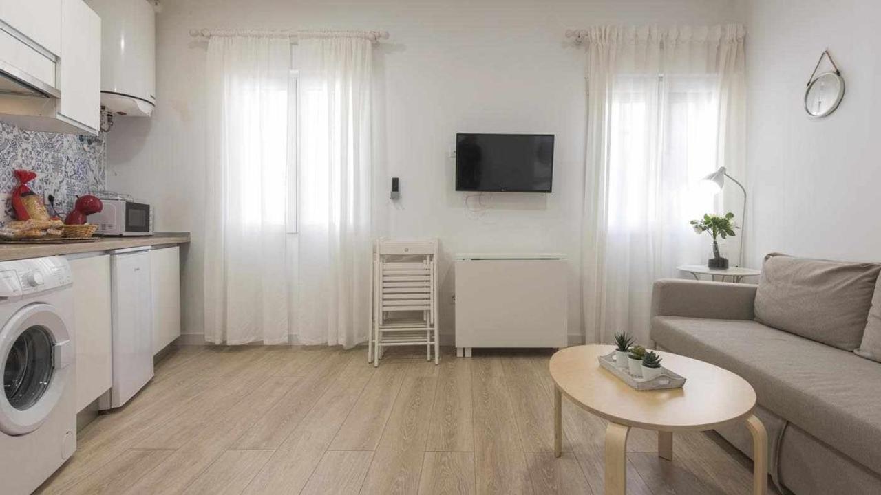 Apartamentos Dimax By Toledo Ap Exterior foto