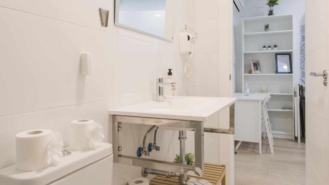 Apartamentos Dimax By Toledo Ap Exterior foto